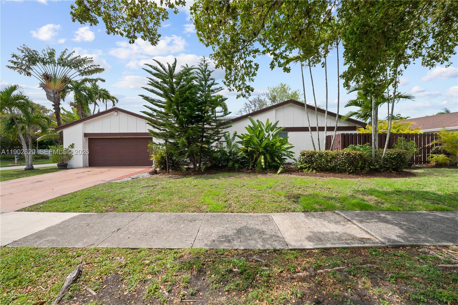 10610 Sw 128th Ave Property Photo 7