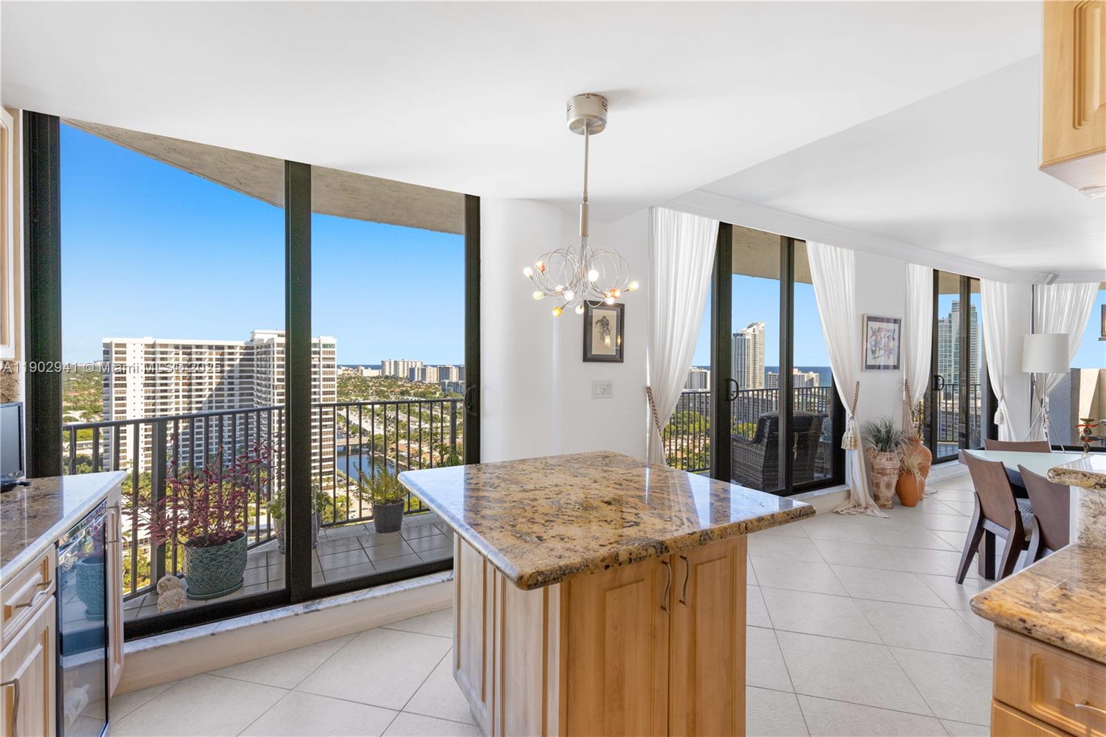 300 Three Islands Blvd Ph2a Property Photo 26