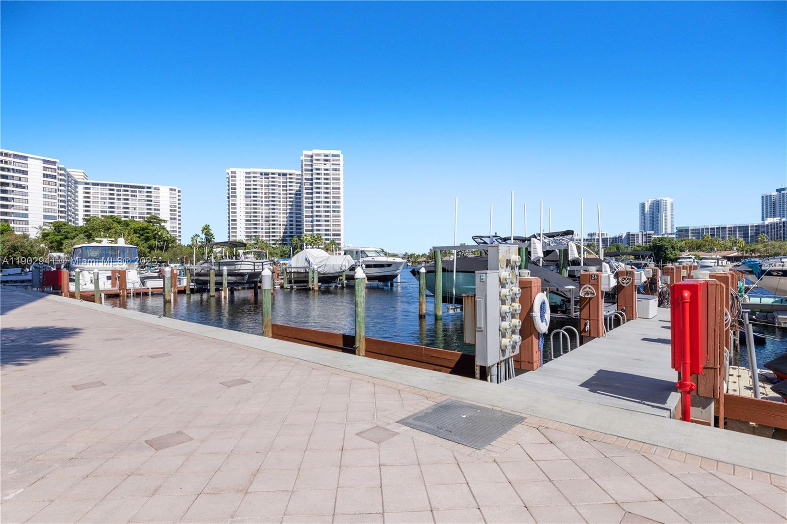 300 Three Islands Blvd Ph2a Property Photo 50