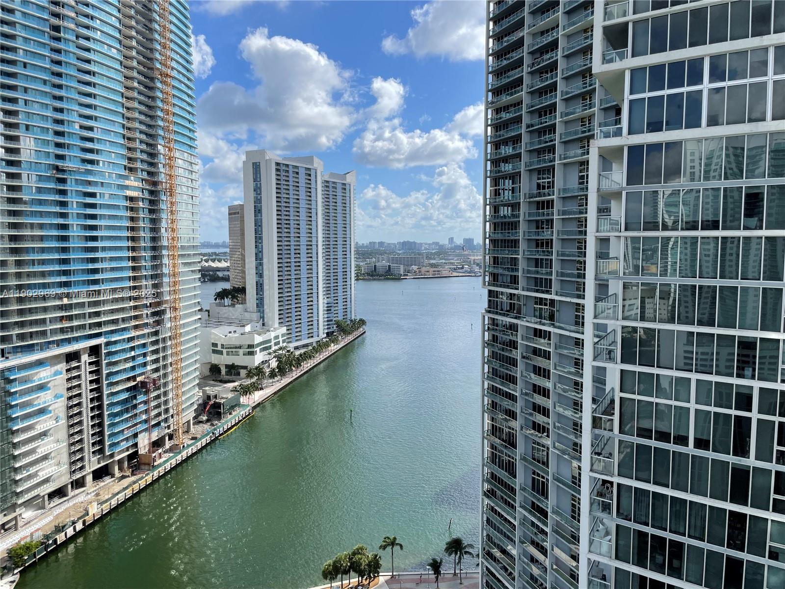 485 Brickell Ave 2602 Property Photo 1