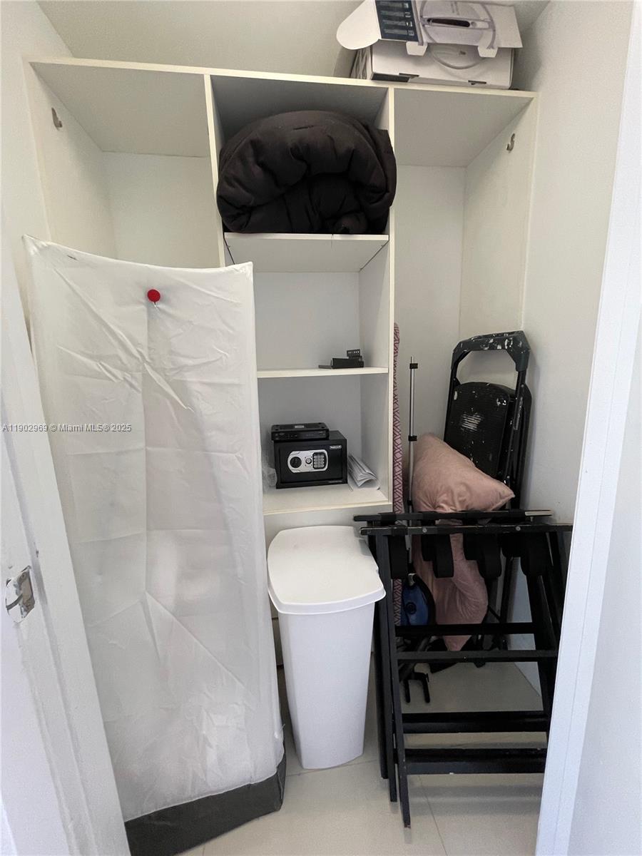 485 Brickell Ave 2602 Property Photo 19