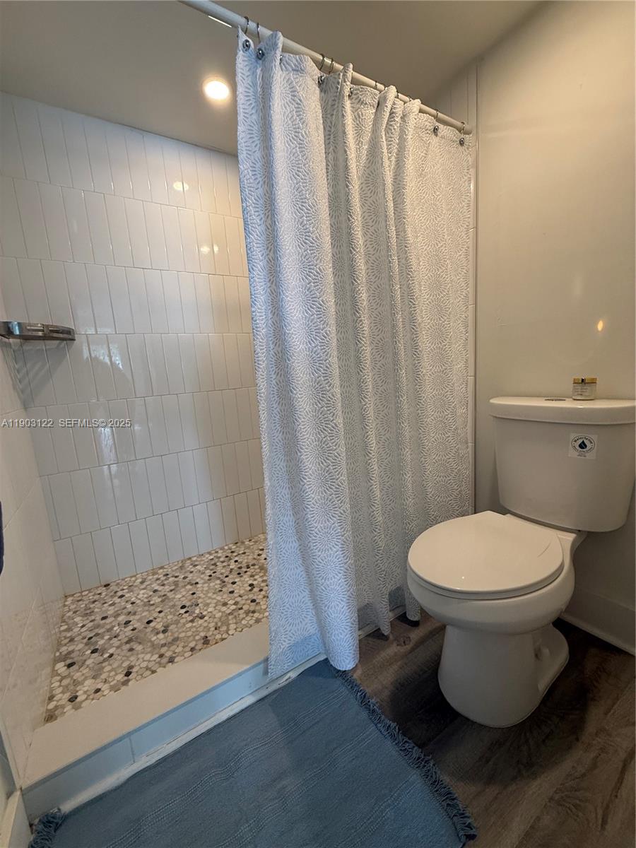 2634 Se 21st Ct 203-c Property Photo 6
