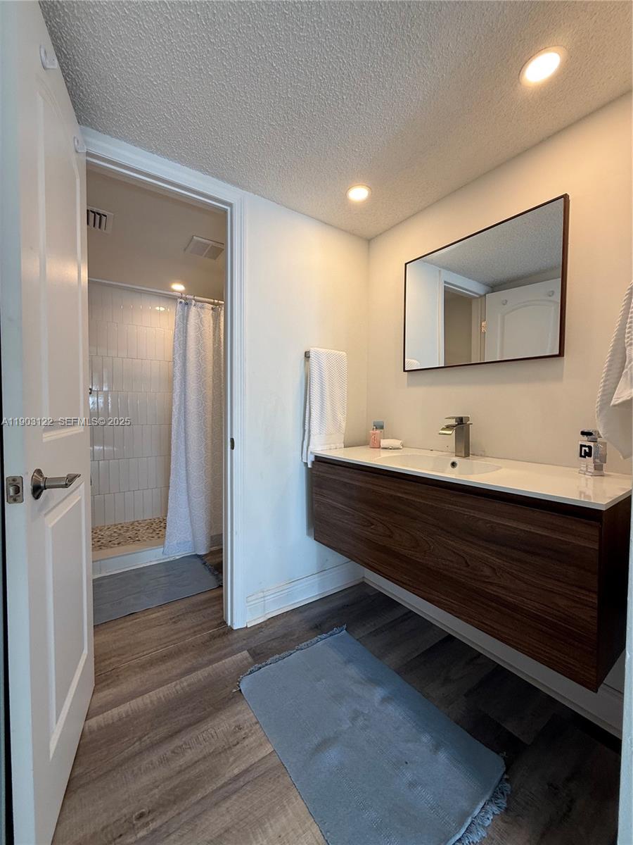 2634 Se 21st Ct 203-c Property Photo 46