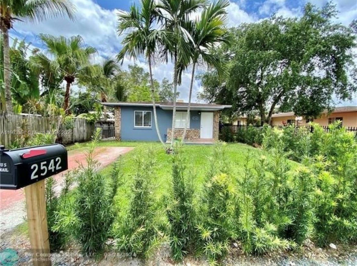 2540 Ne 181st St Property Photo 1
