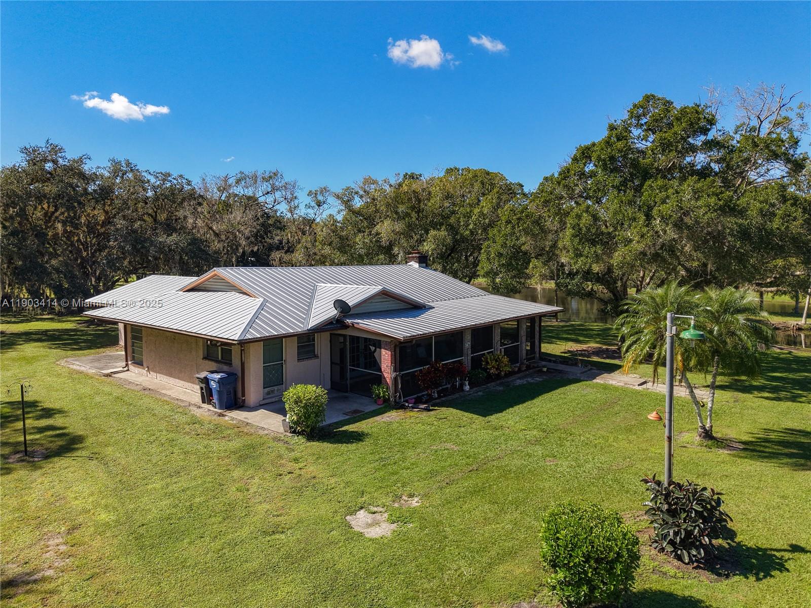 4419 Loblolly Bay Rd. Property Photo 6