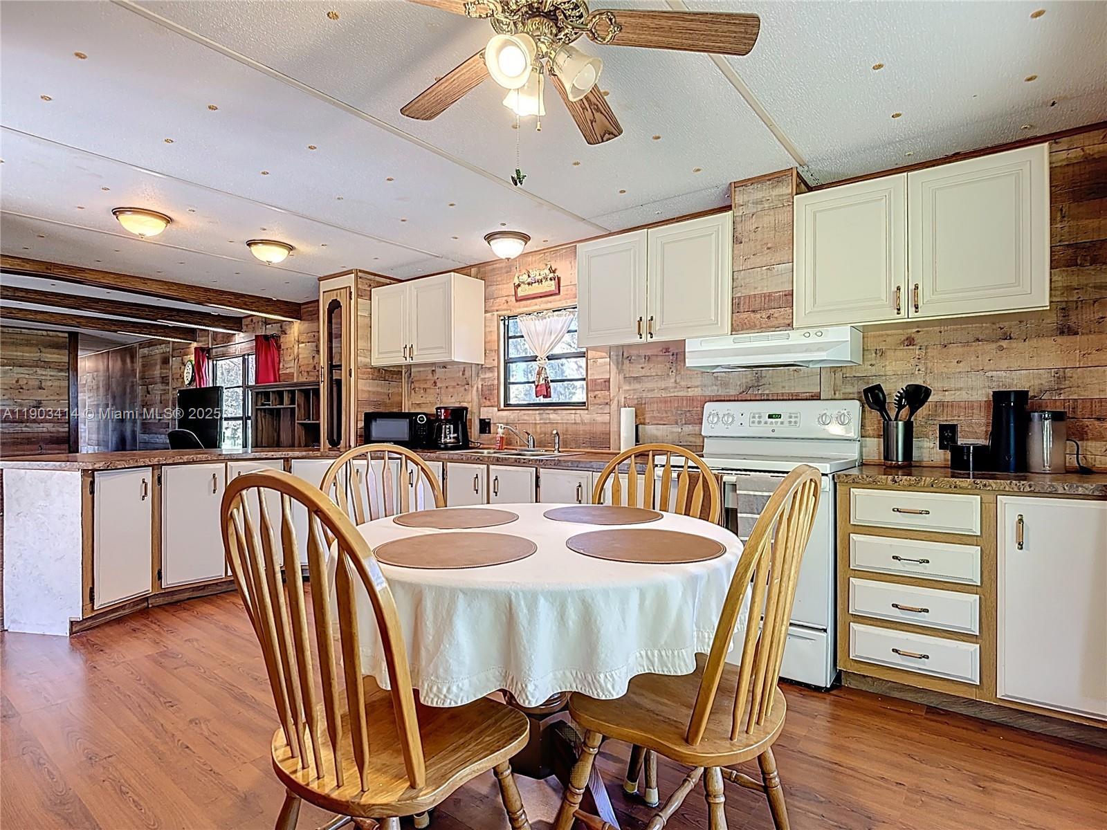 4419 Loblolly Bay Rd. Property Photo 35