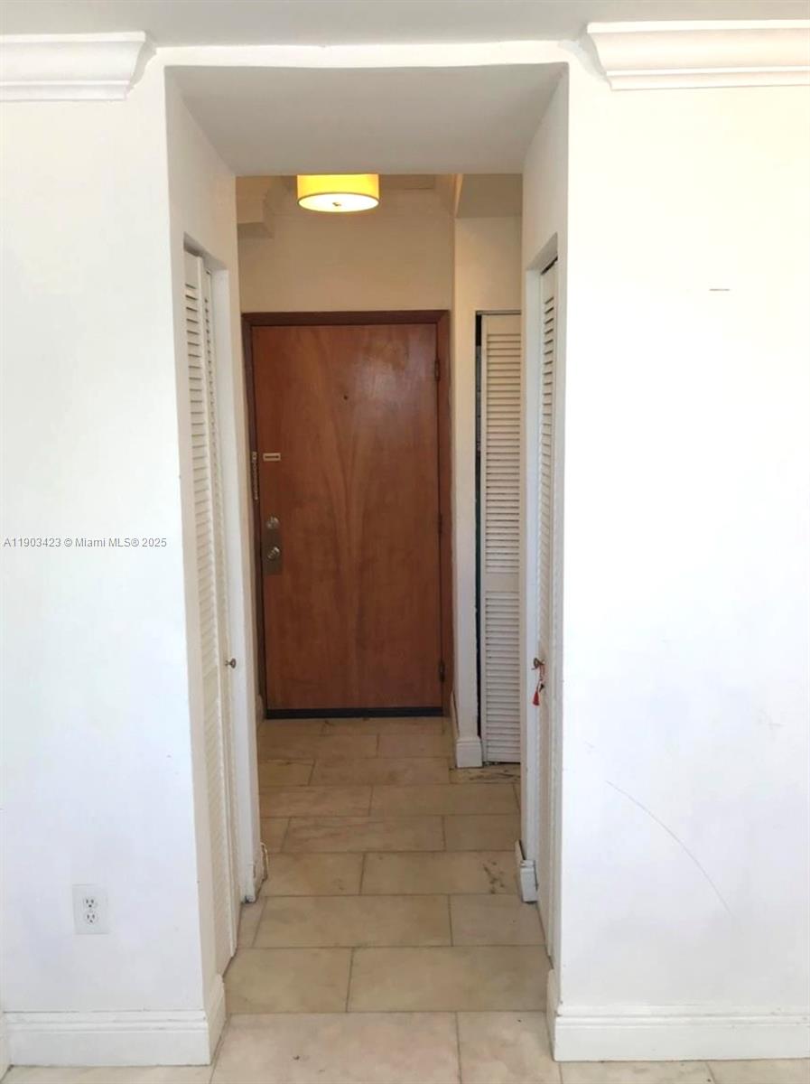 1502 Jefferson Ave 104 Property Photo 5