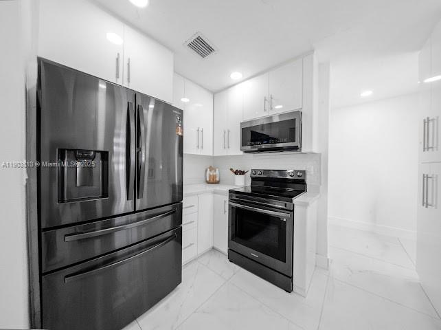 16125 Nw 28th Pl Property Photo 12