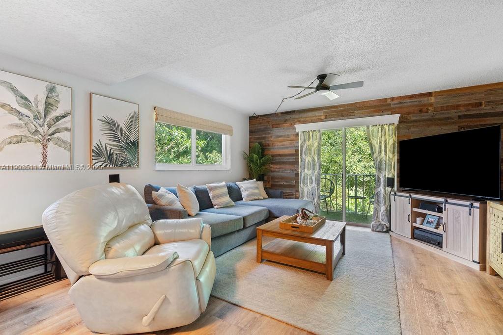 300 Ocean Dr 28 Property Photo 1