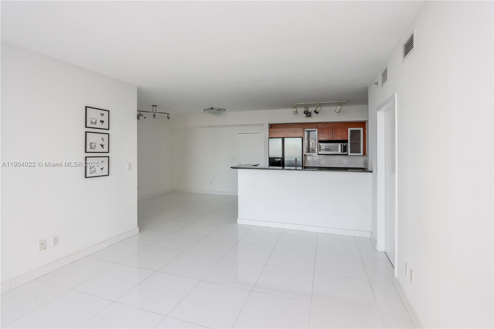325 S Biscayne Blvd 1722 Property Photo 13