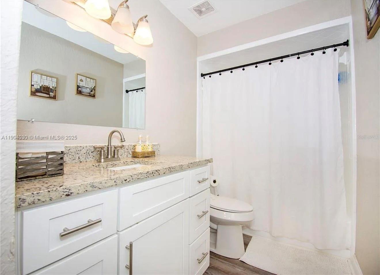 A11904030 Property Photo 13