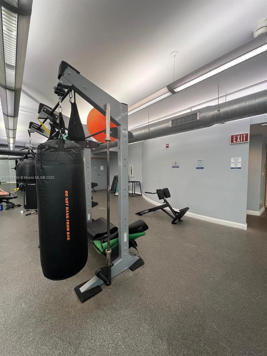 244 Biscayne Blvd 308 Property Photo 8