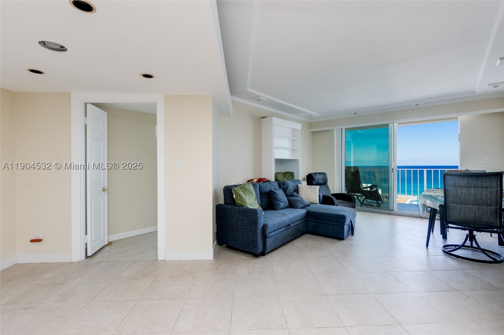 1410 S Ocean Dr 1702 Property Photo 13