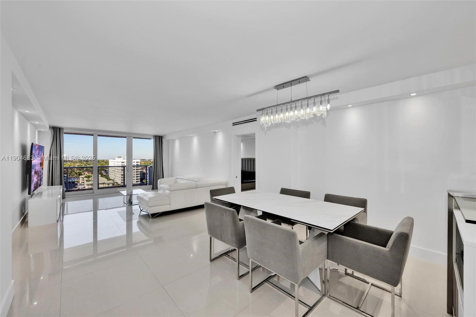 3140 S Ocean Dr 1011 Property Photo 23