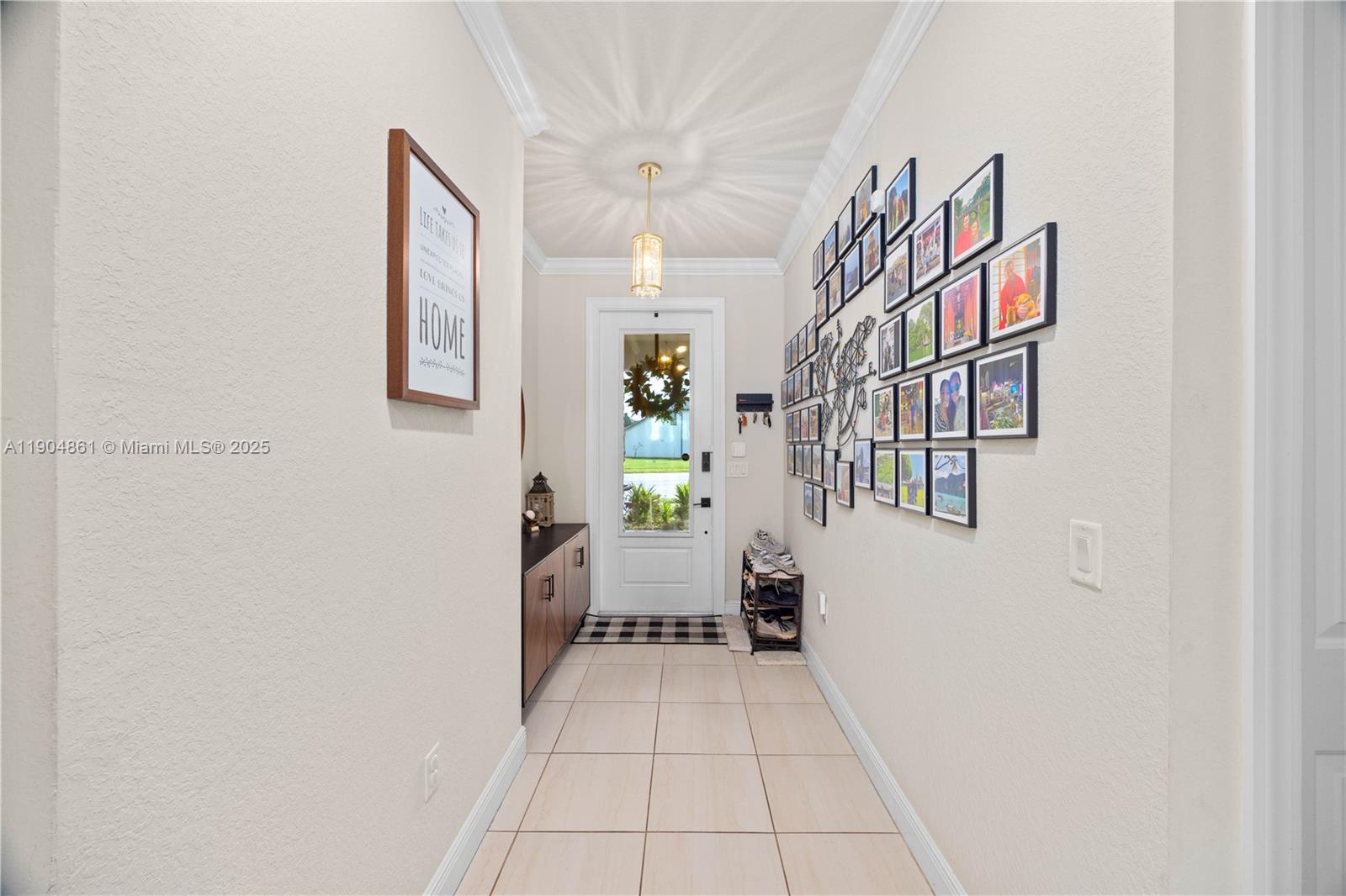 8152 Nw 78th St Property Photo 7