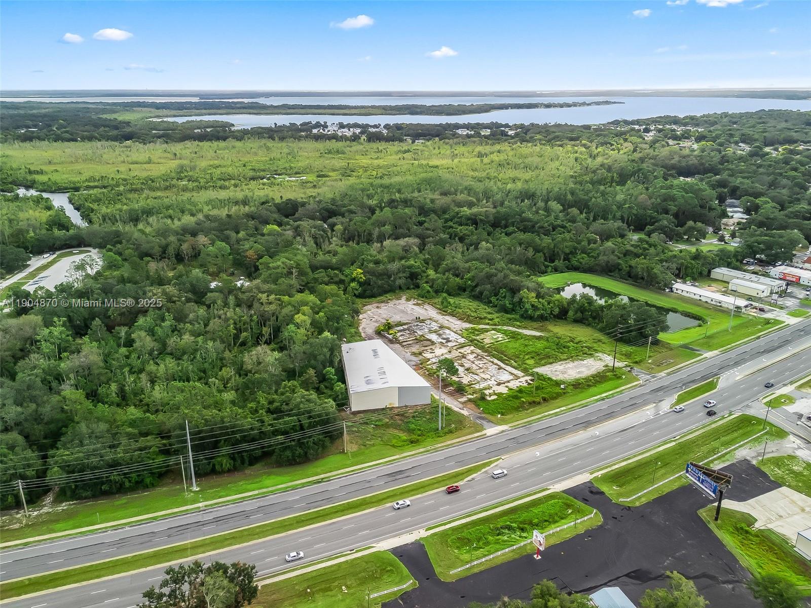 3155 Us Highway 441/27 Property Photo 1