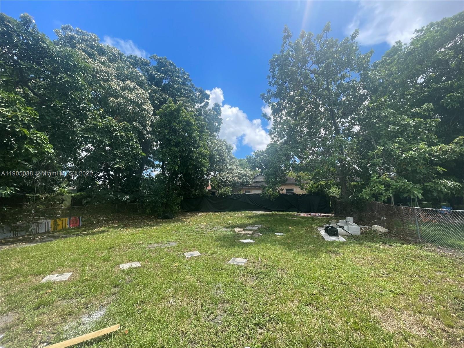 2260 Nw 61st St Property Photo 13