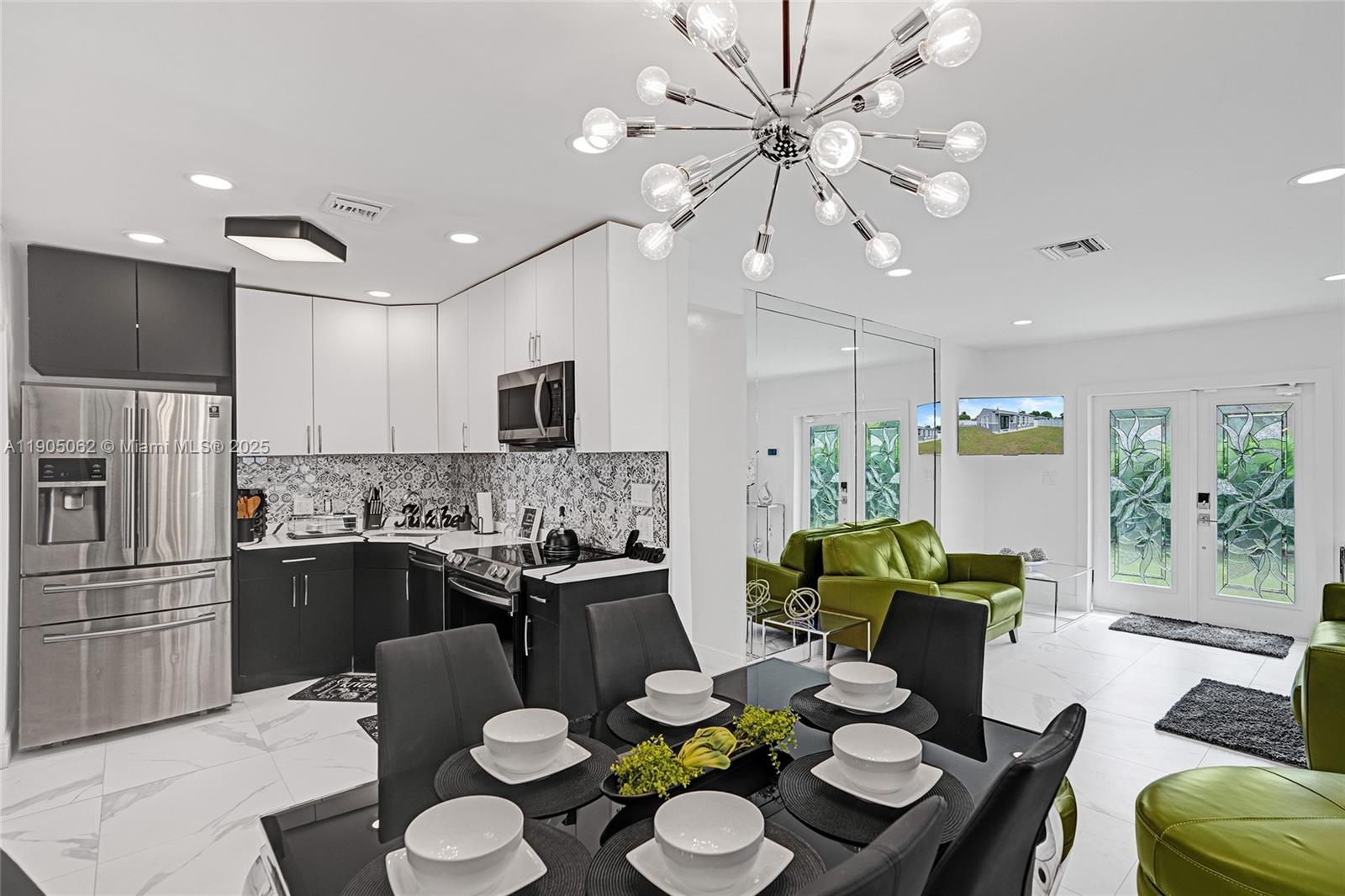 1285 Nw 86th St Property Photo 24