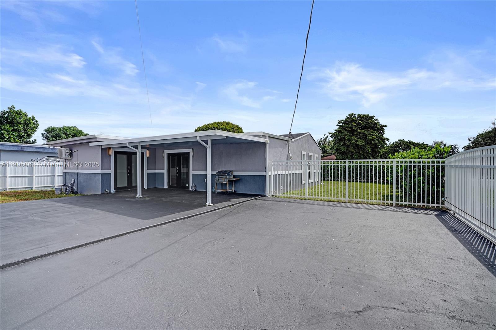 1285 Nw 86th St Property Photo 33