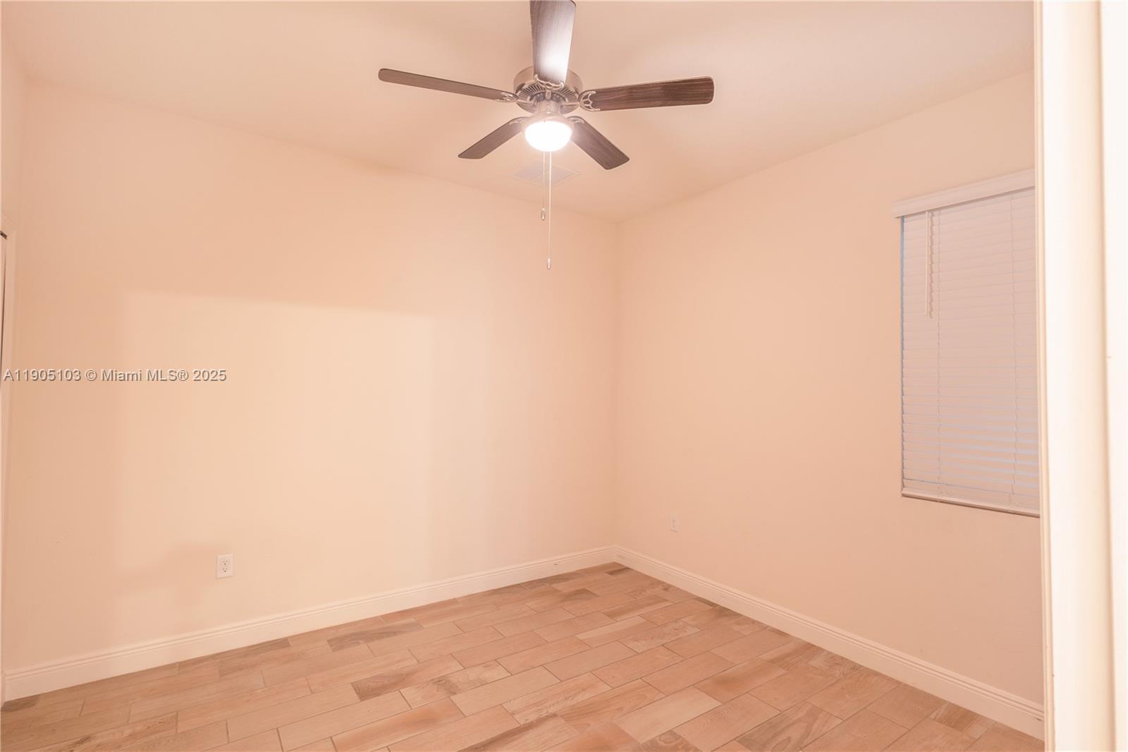 2547 Saint Lucia Cir Property Photo 16