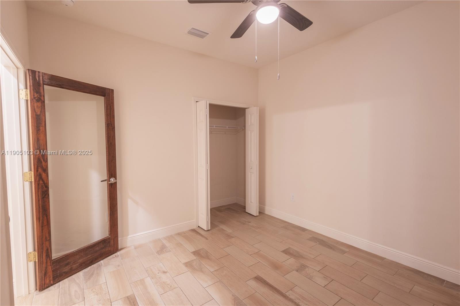 2547 Saint Lucia Cir Property Photo 17