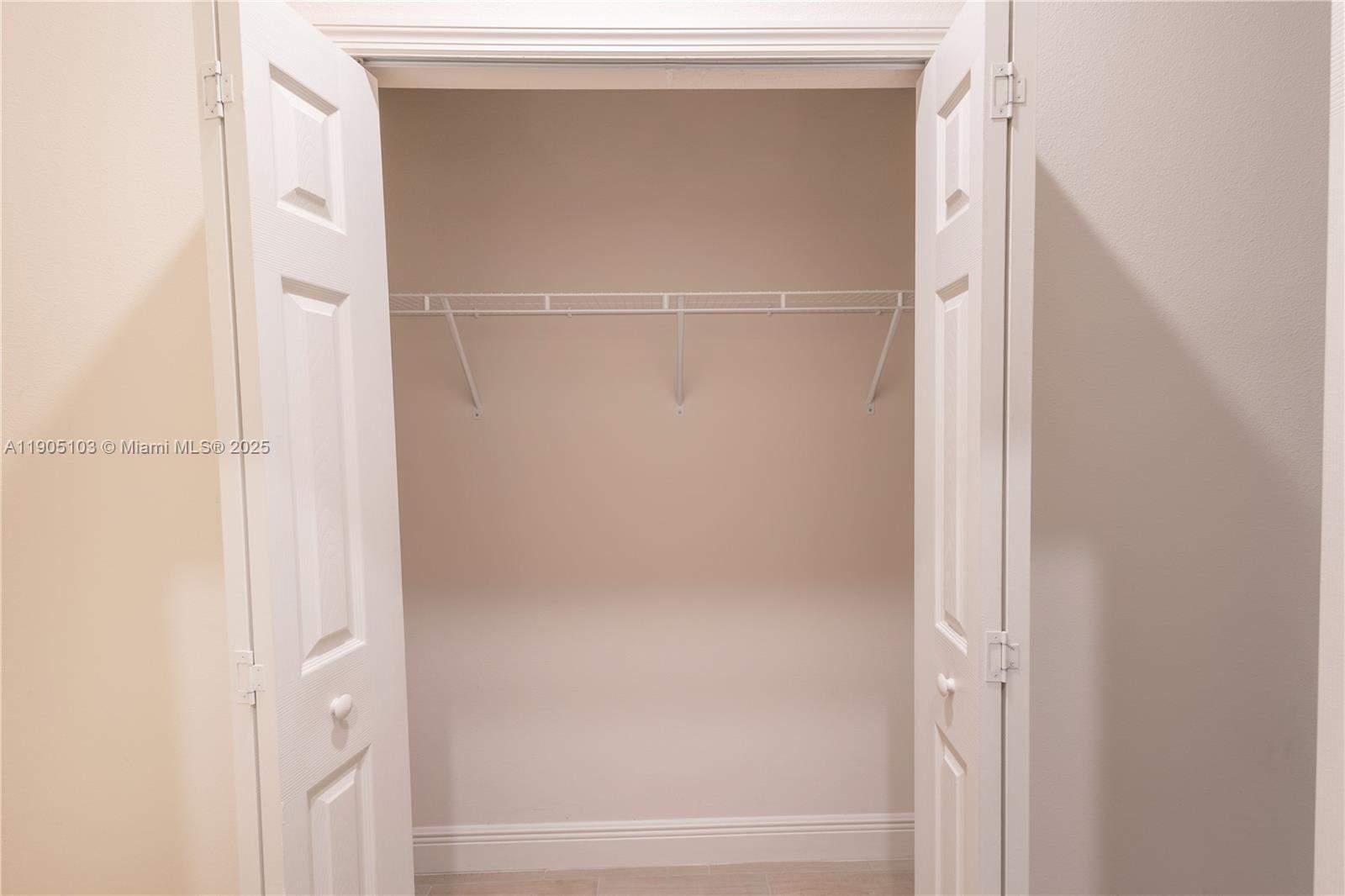 2547 Saint Lucia Cir Property Photo 23