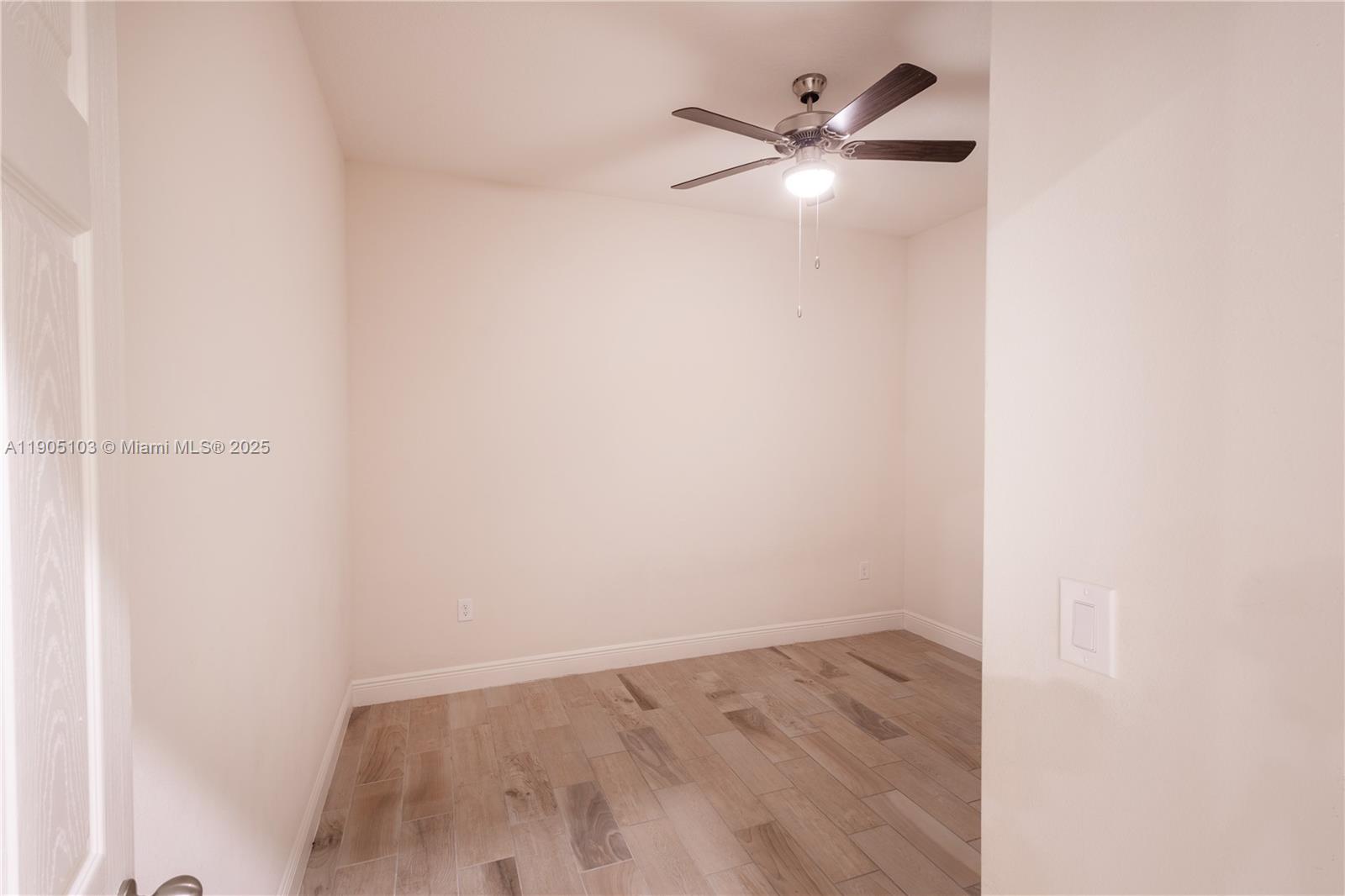 2547 Saint Lucia Cir Property Photo 31