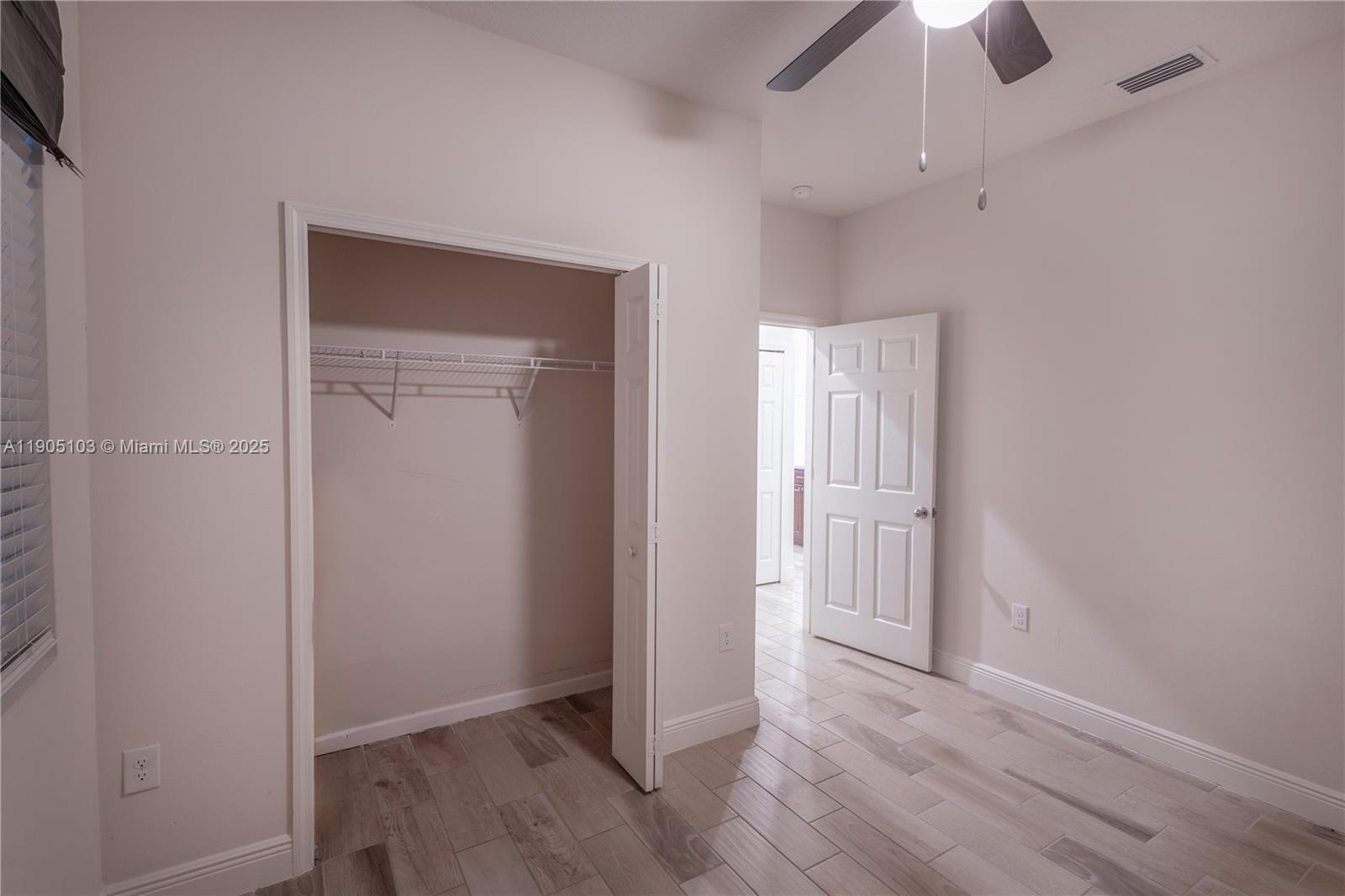 2547 Saint Lucia Cir Property Photo 32