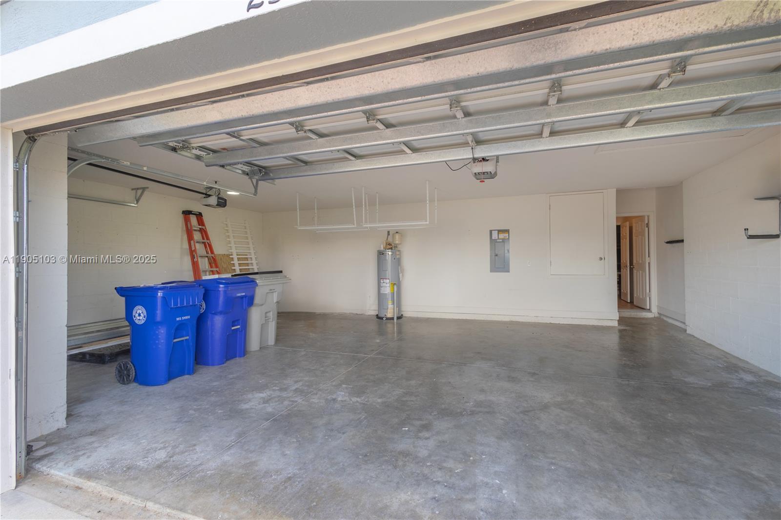2547 Saint Lucia Cir Property Photo 40