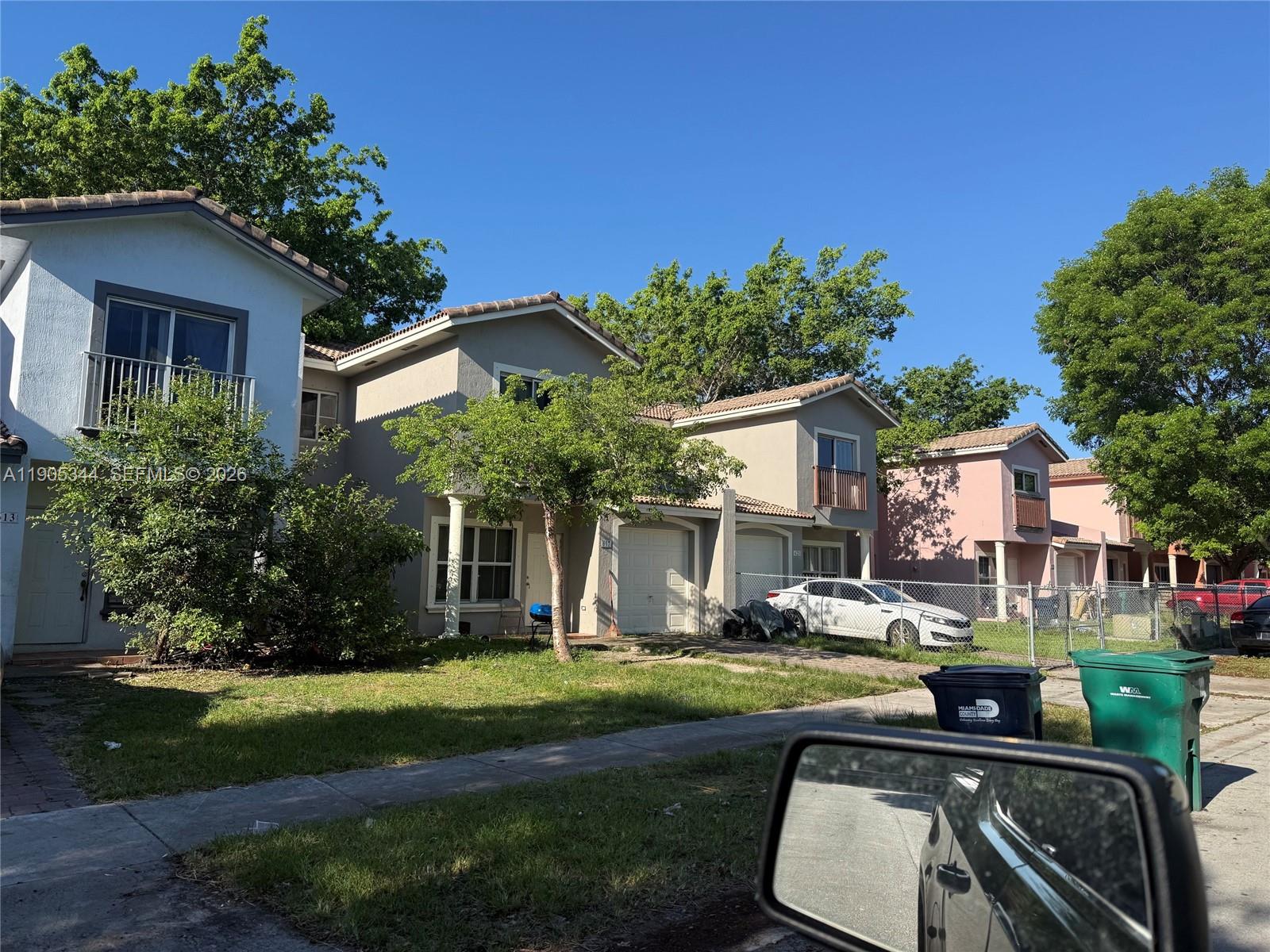 A11905344 Property Photo 2