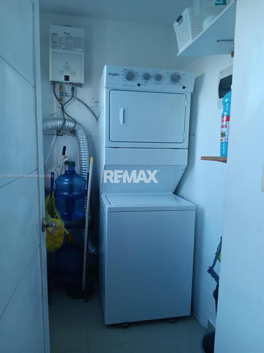 A11905351 Property Photo 6