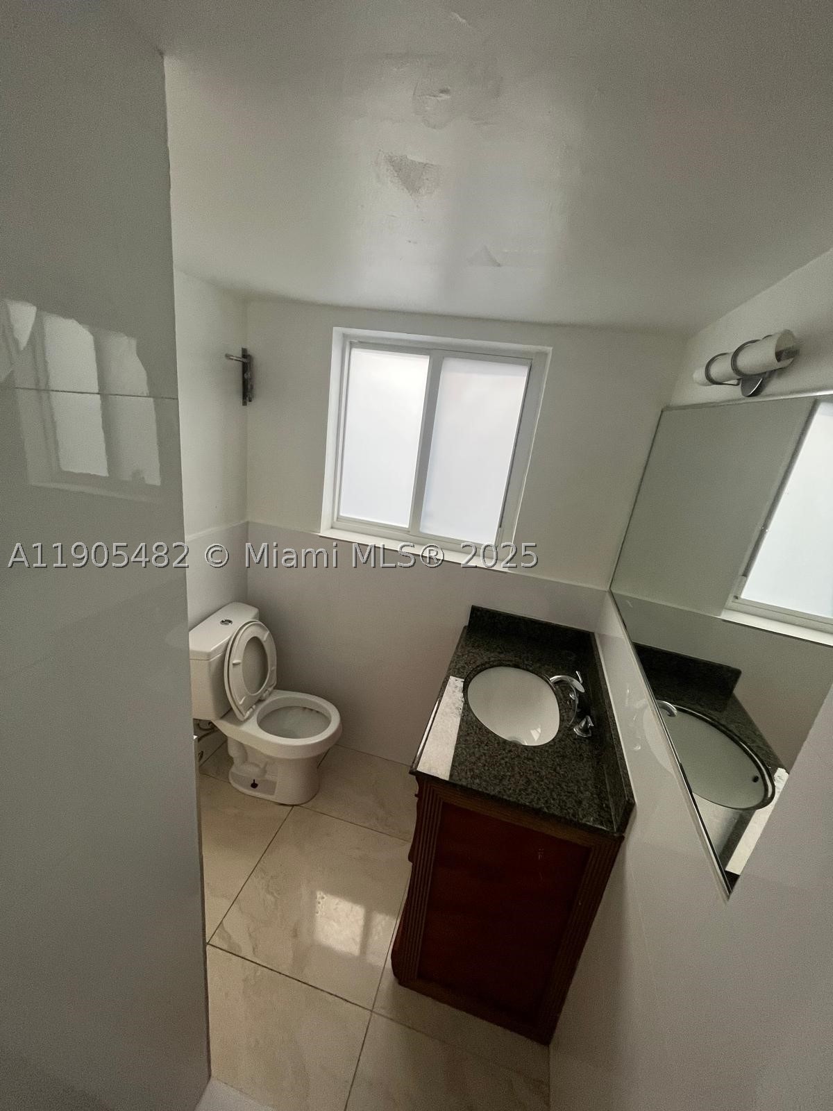 7155 Rue Notre Dame Property Photo 28