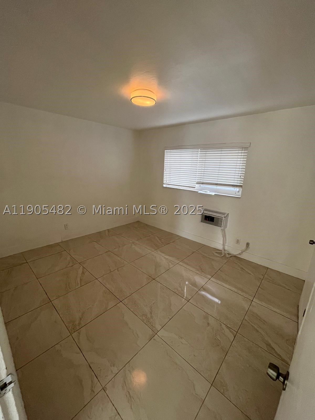 7155 Rue Notre Dame Property Photo 29