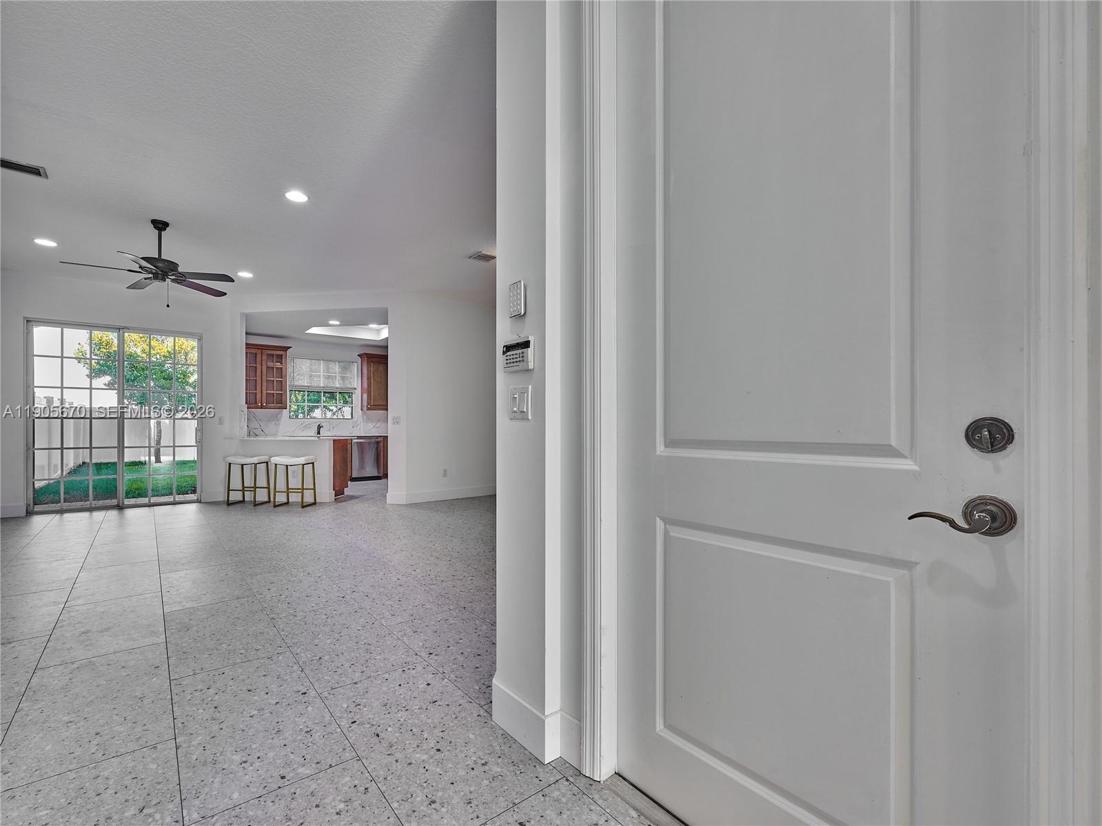 475 Ocean Ridge Way Property Photo 13