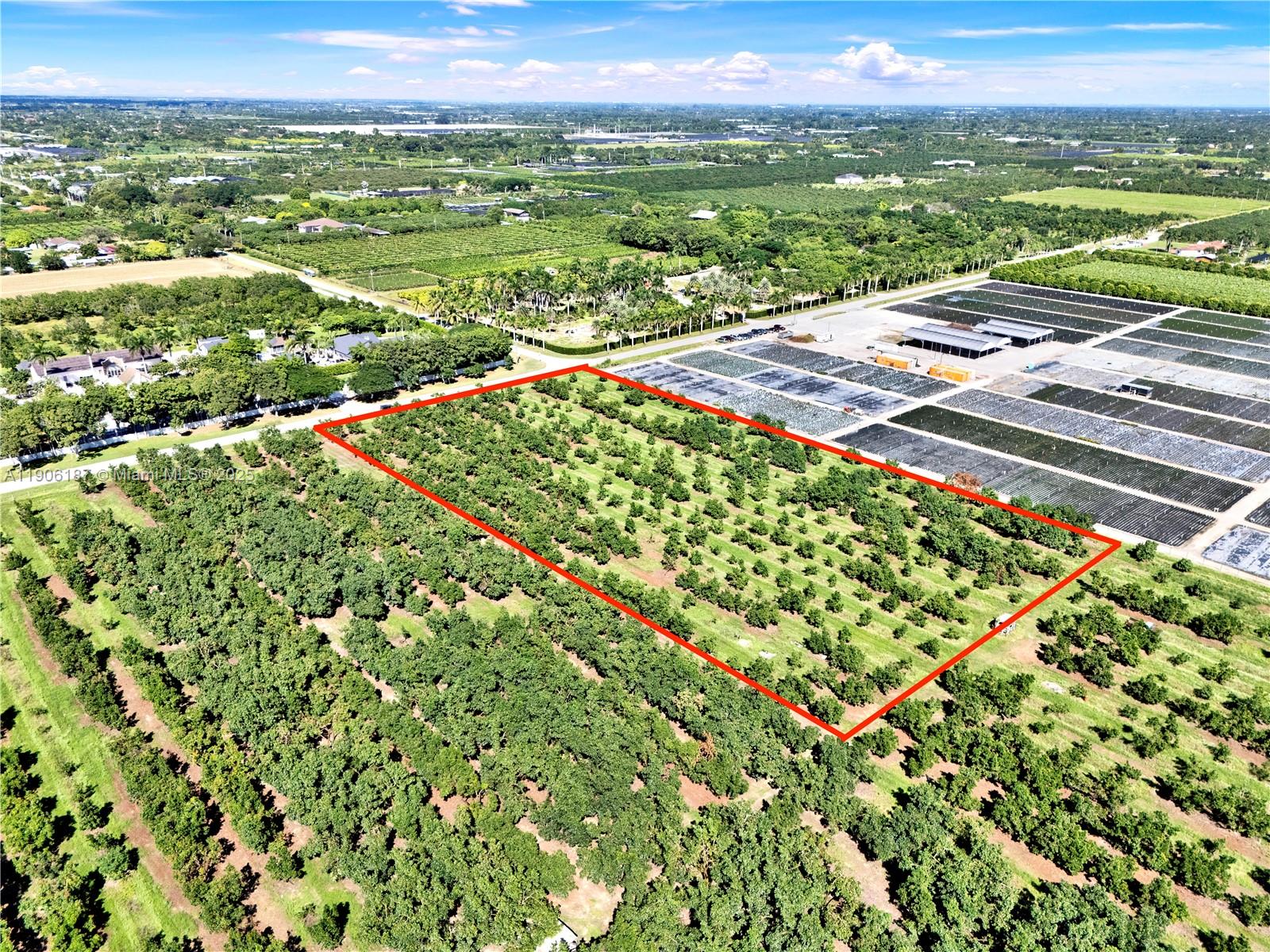 212xx Sw 264th St Property Photo 1