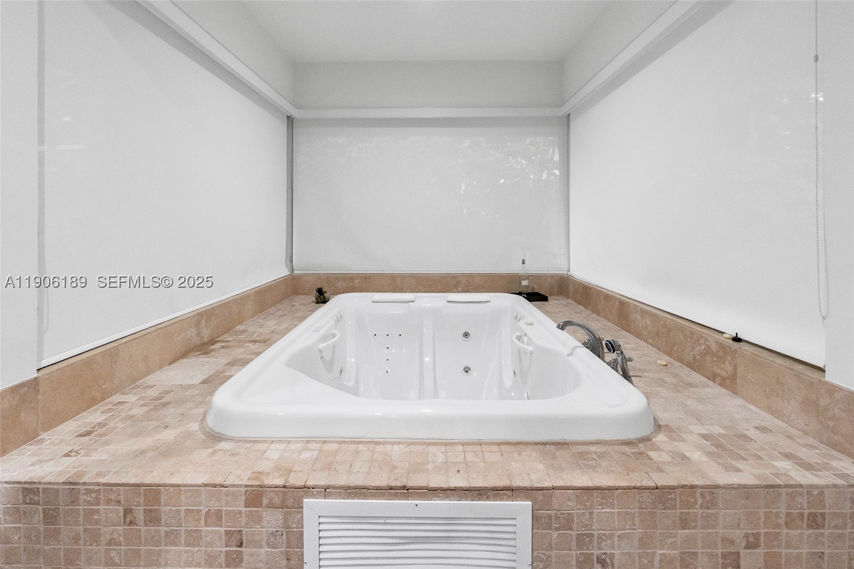 415 Rovino Ave Property Photo 60