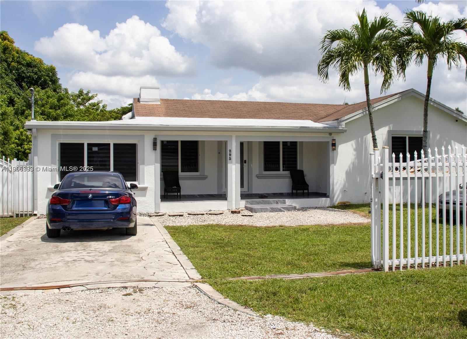 295 NE 150th St
