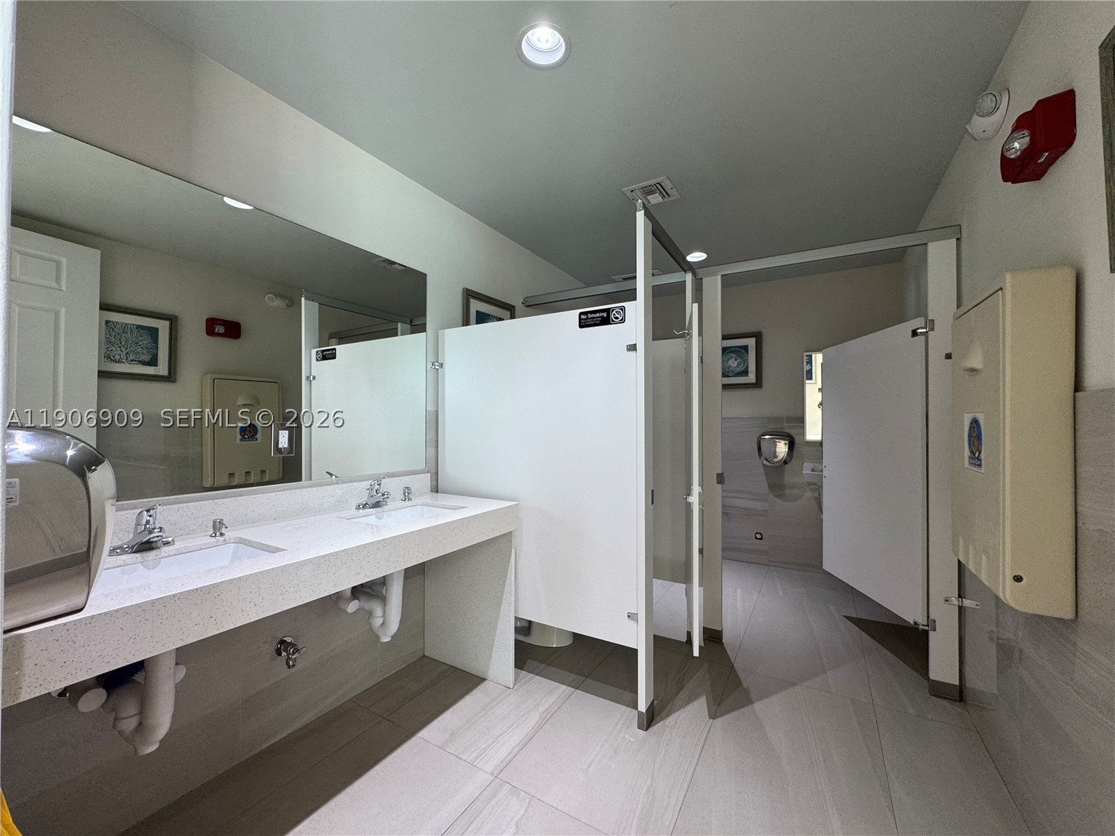 2590 Ne 3rd Dr 203 Property Photo 63