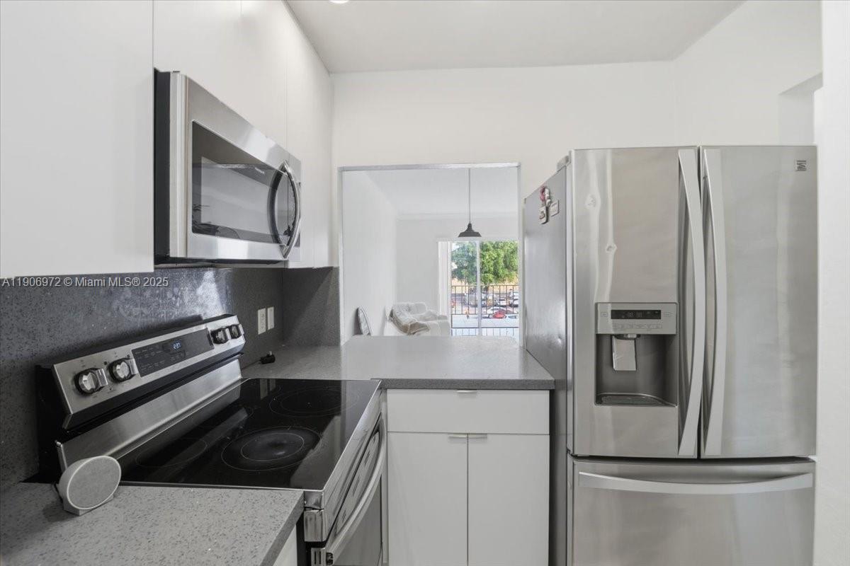 10850 W Flagler St D308 Property Photo 8