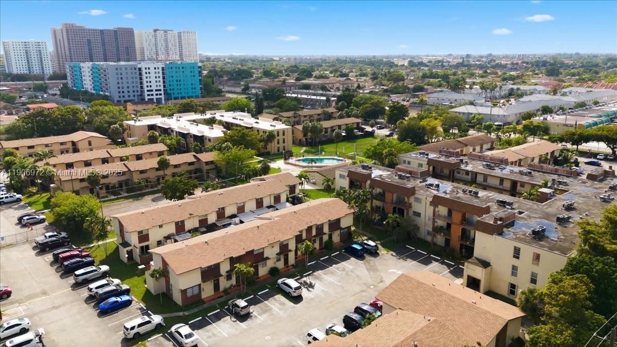 10850 W Flagler St D308 Property Photo 31