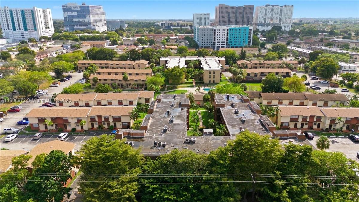 10850 W Flagler St D308 Property Photo 32