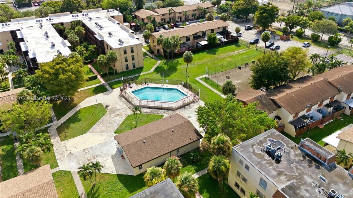 10850 W Flagler St D308 Property Photo 34