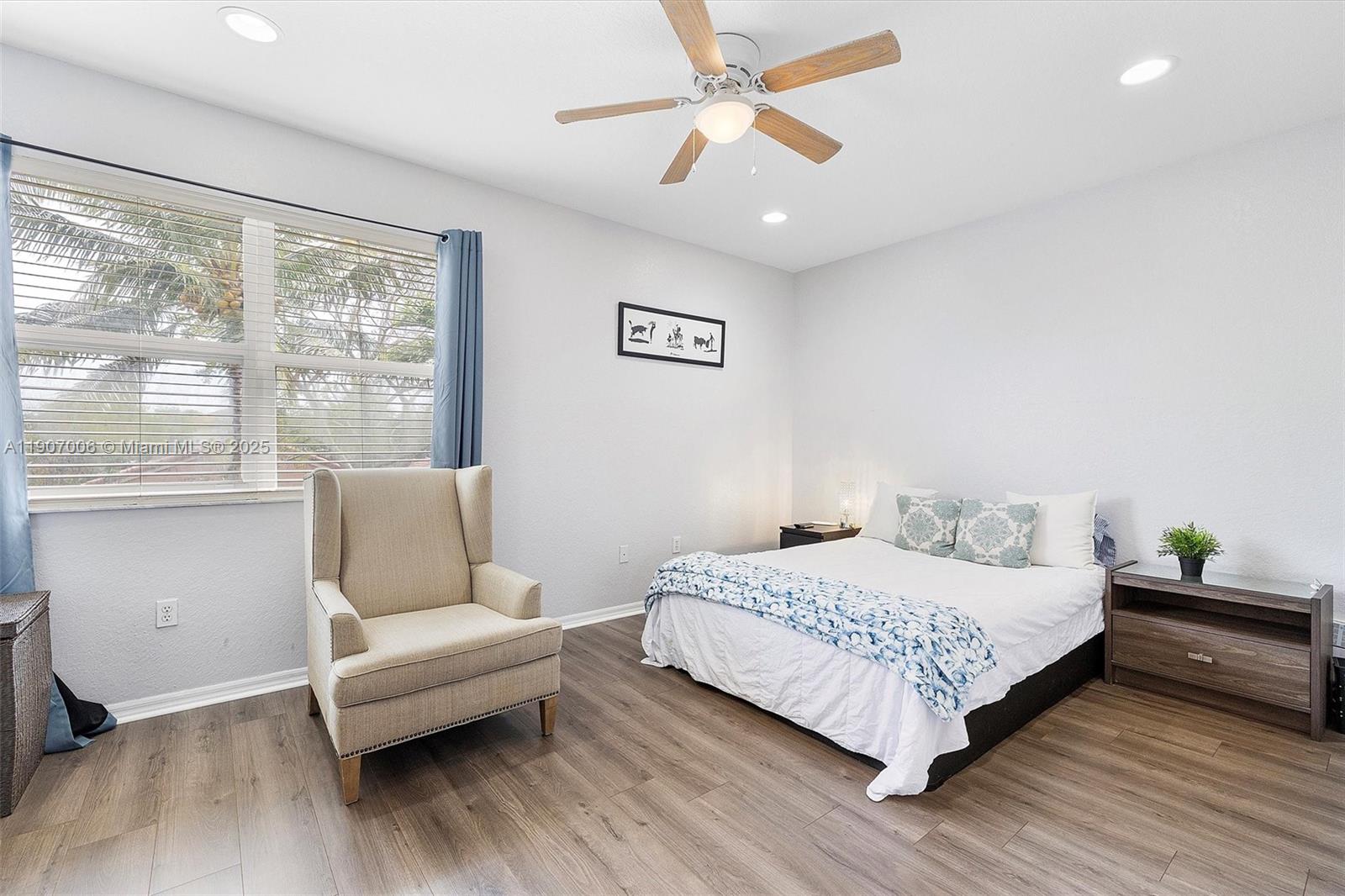 1431 Se 18th Ter Property Photo 24