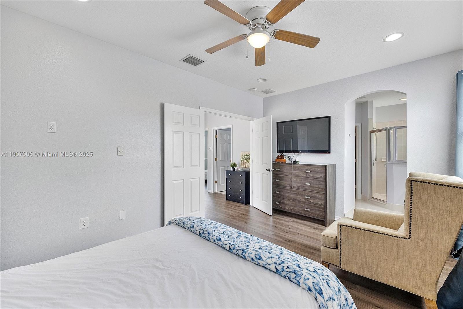 1431 Se 18th Ter Property Photo 26