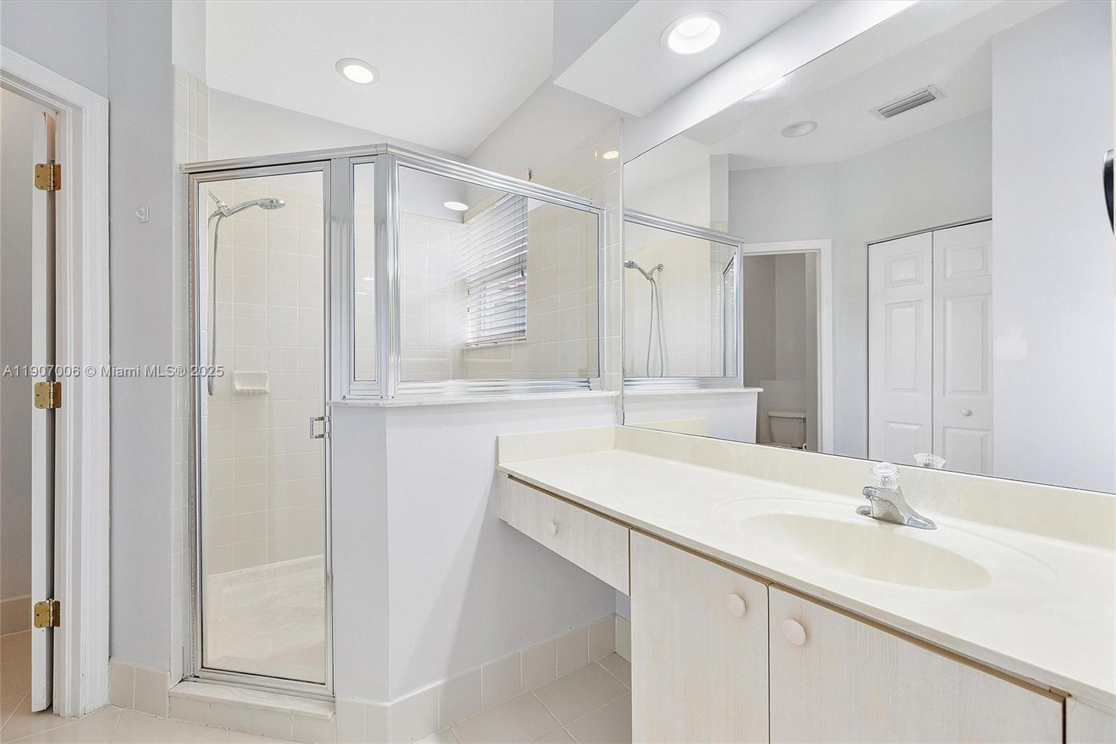 1431 Se 18th Ter Property Photo 27