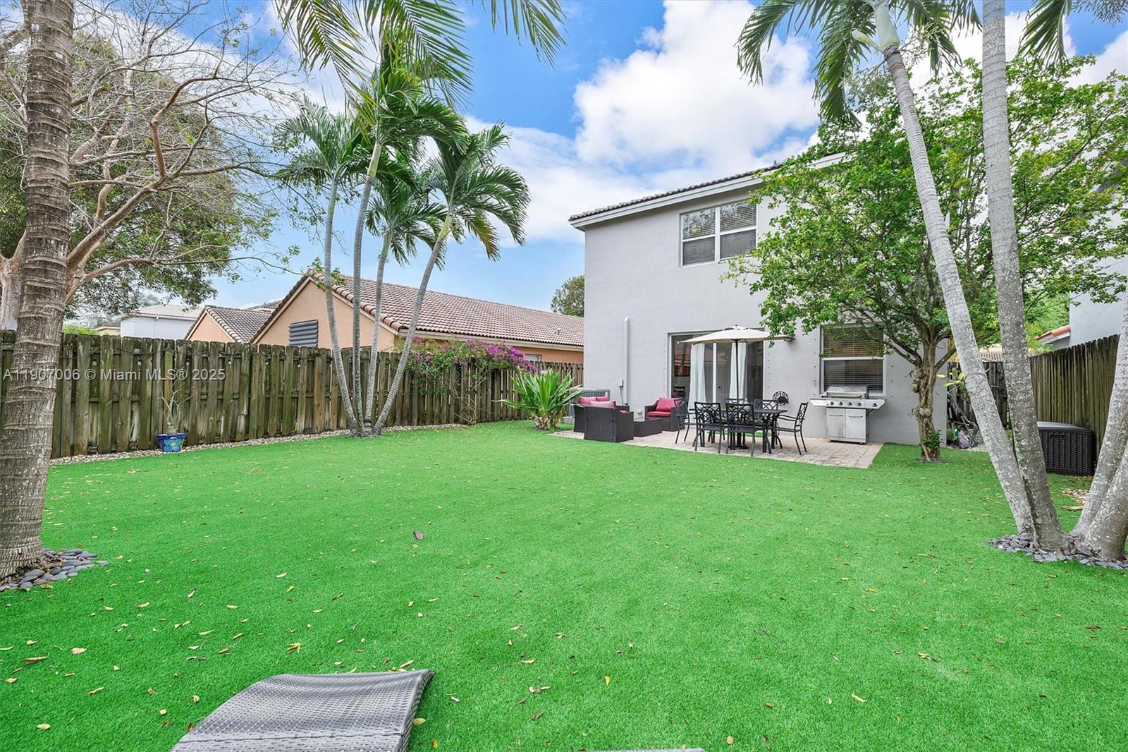 1431 Se 18th Ter Property Photo 34