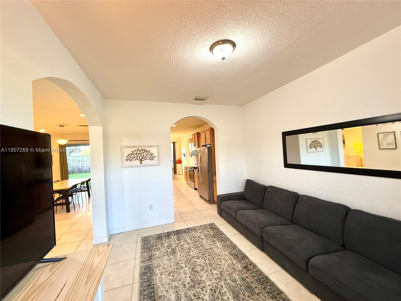 1740 Nw 21st St N/a Property Photo 9