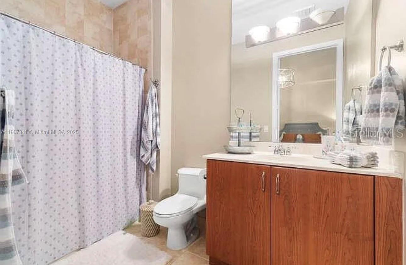 403 S Sapodilla Ave 104 Property Photo 47