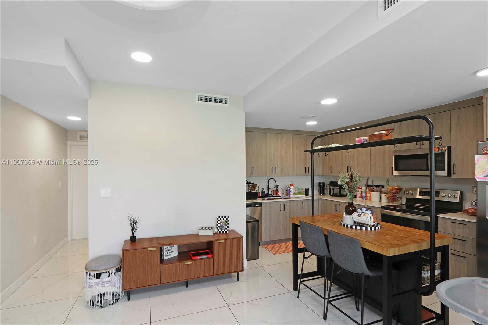 25761 Sw 144th Ave Property Photo 3