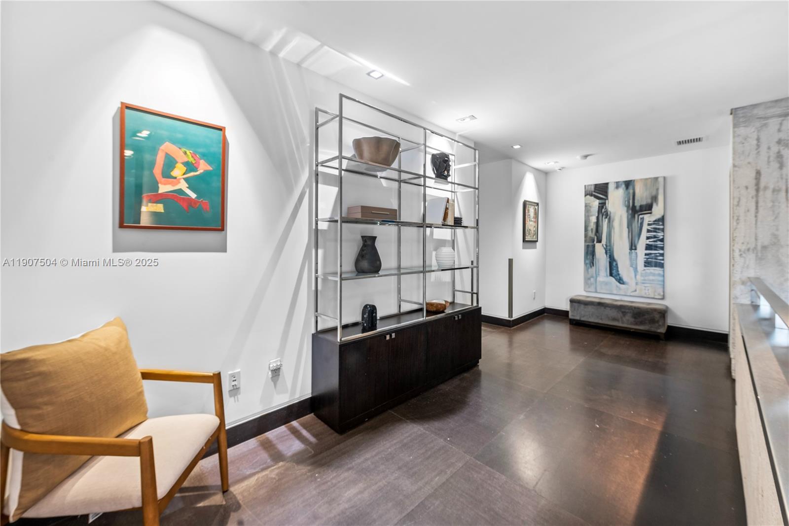 1606 S Bayshore Dr - Property Photo 15